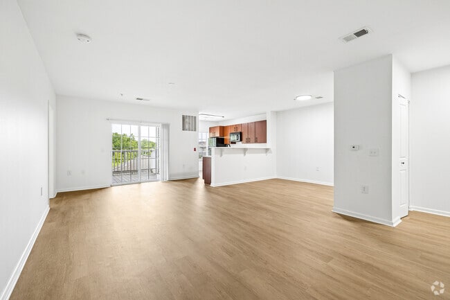 Canton 3BR, 2BA - 1,430SF - Kitchen and Living Room