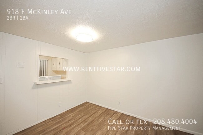 918 F McKinley Ave-