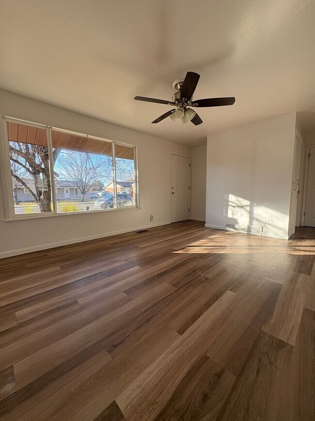 Photo - 983-985 S 600 W Unidad 985