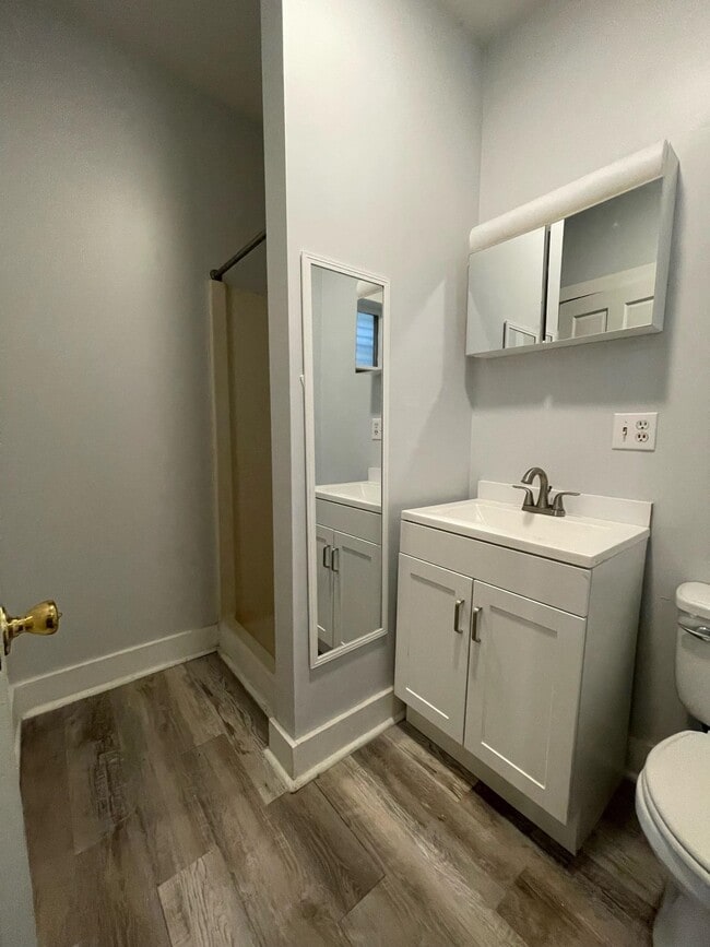 Photo - 408 Central St Unidad 3