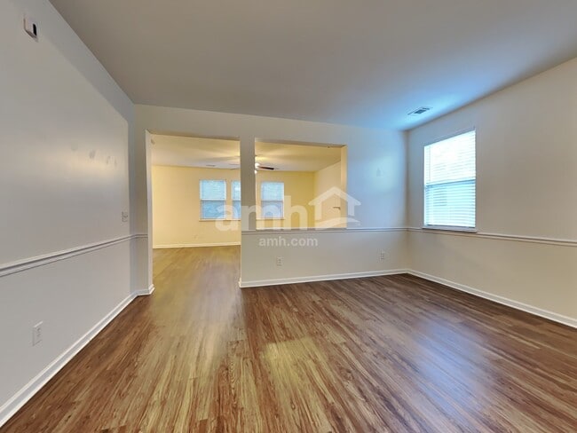 Photo - 113 Education Blvd