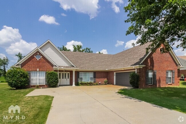 Building Photo - 7641 Winners Cir W Rental