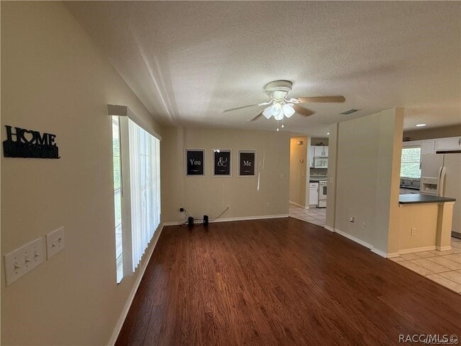 Photo - 3057 E Catherine Ln