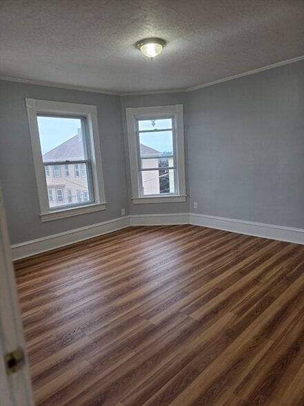 Photo - 194 Albion St Unit 3