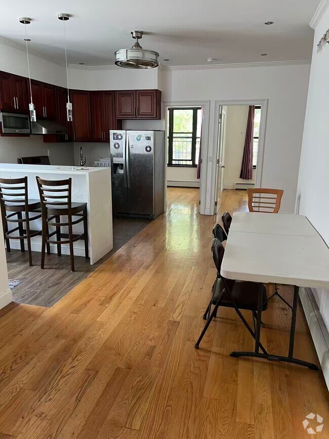 Building Photo - 1326 79th St Unit 2 Rental