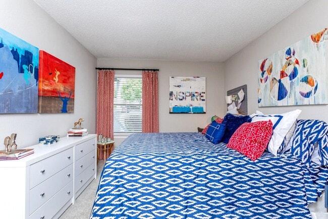 Domain Apartments