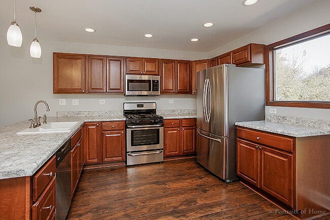 Photo - 334 Hillcrest Ln