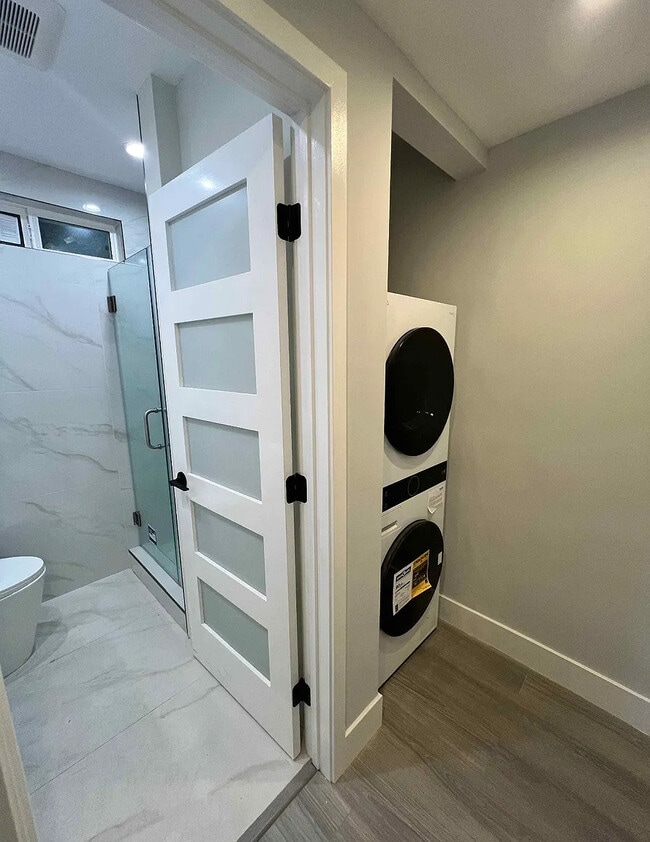 Photo - 8852 Bluffdale Dr Unit 1