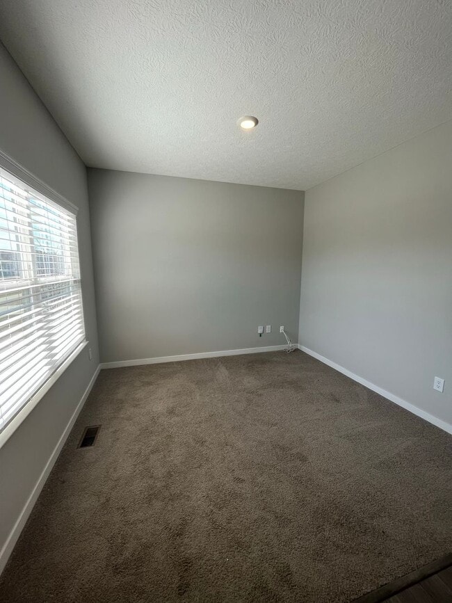 Photo - 4-Bedroom Home for Rent in Pickerington