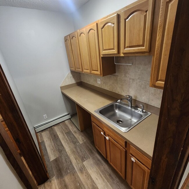 Photo - 266 Grove St Unit 2nd Floor