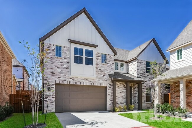 Building Photo - 305 Yorkshire Ct