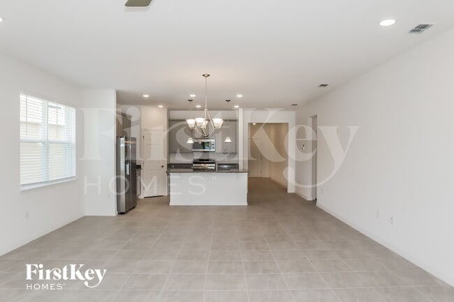 Photo - 1598 Isleta Lp