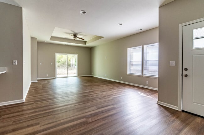 Building Photo - 1526 Park Ave Rental