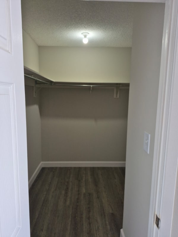 Photo - 5885 Forest View Rd Unidad 885-823