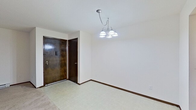N76-W14525 Market Dr Unit 46