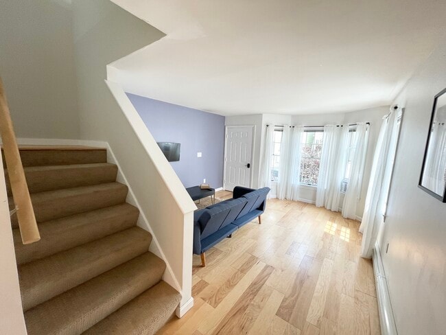 Photo - 2 Holden St Unit 2