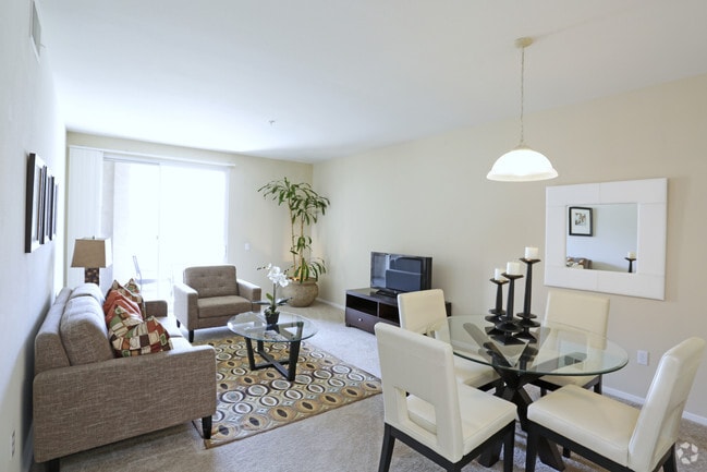 1 Bedroom_Chianti_860SF