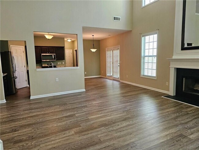 Photo - 2350 Kirkstone Dr
