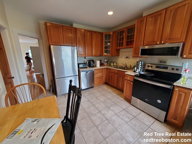 Photo - 145 Centre St Unit 1