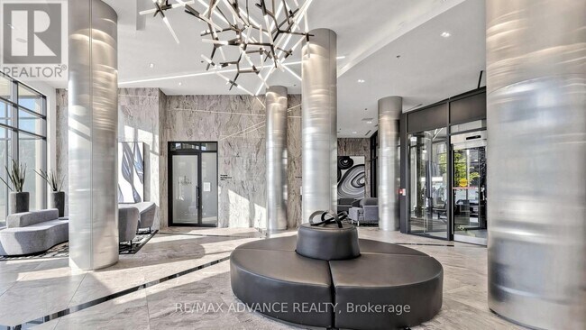 Photo - 12 Yonge St Unité 1805