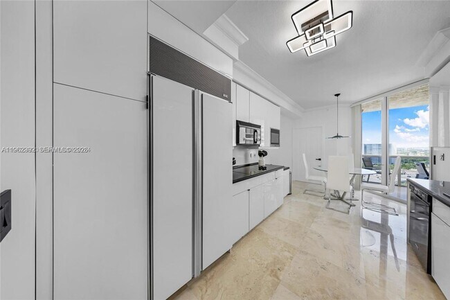 Photo - 3200 N Ocean Blvd