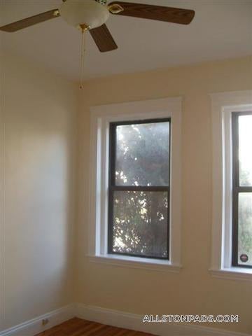Photo - 39 Glenville Ave Unidad 5