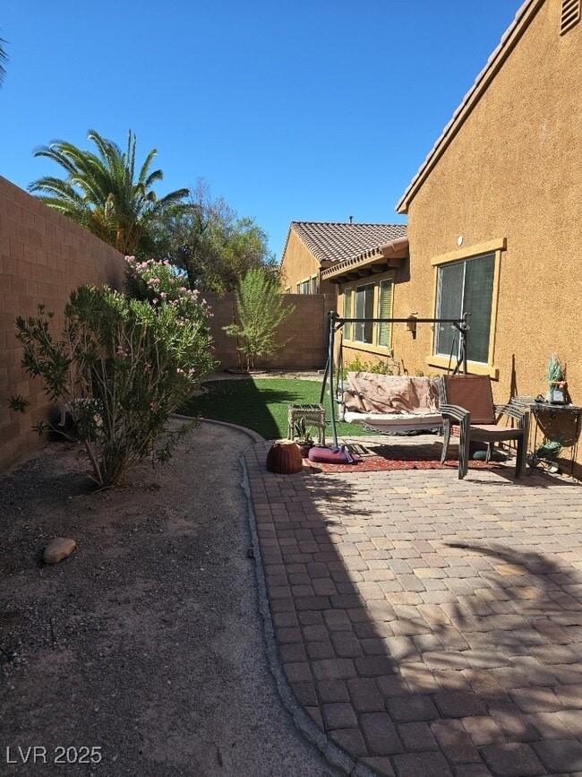 Building Photo - 972 Rue Grand Paradis Ln