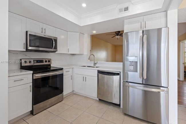 Photo - 7664 NW 18th St Unit 306