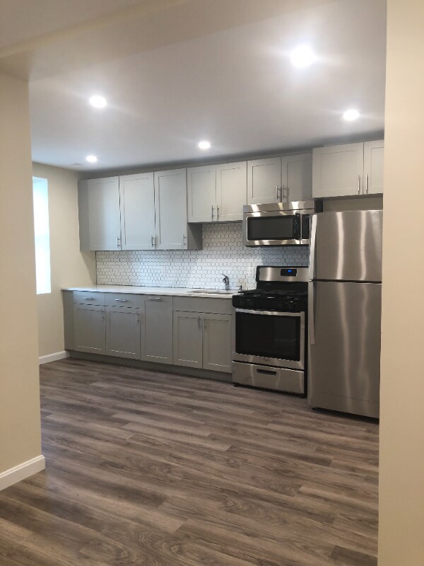 Photo - 15-17 Whipple St