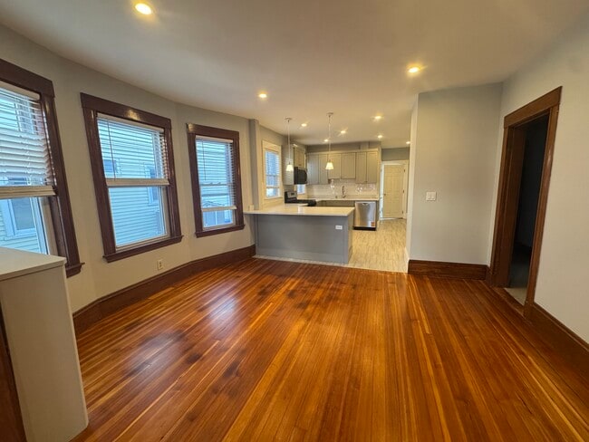 Photo - 69 Turner St Unit 3