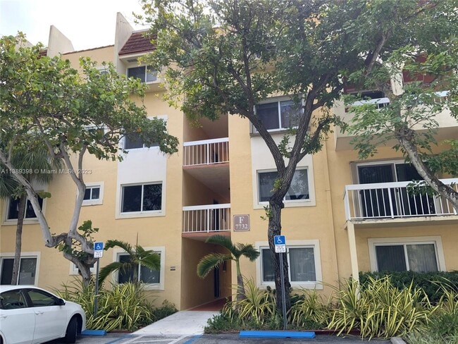 Photo - 7732 Camino Real