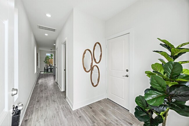 Photo - 8449 Furray Rd