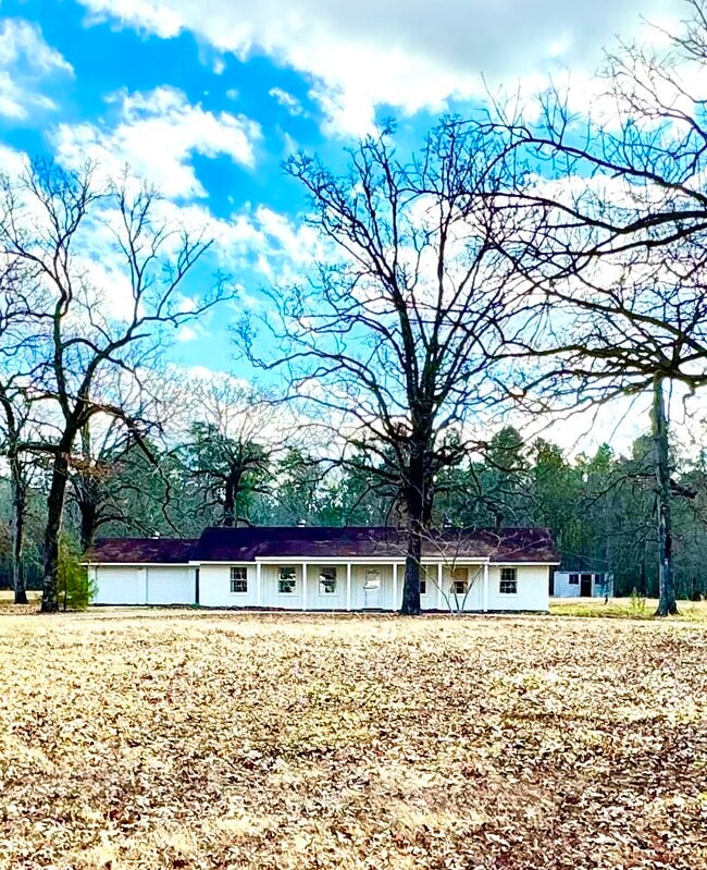 Building Photo - 1134 Rowland Rd