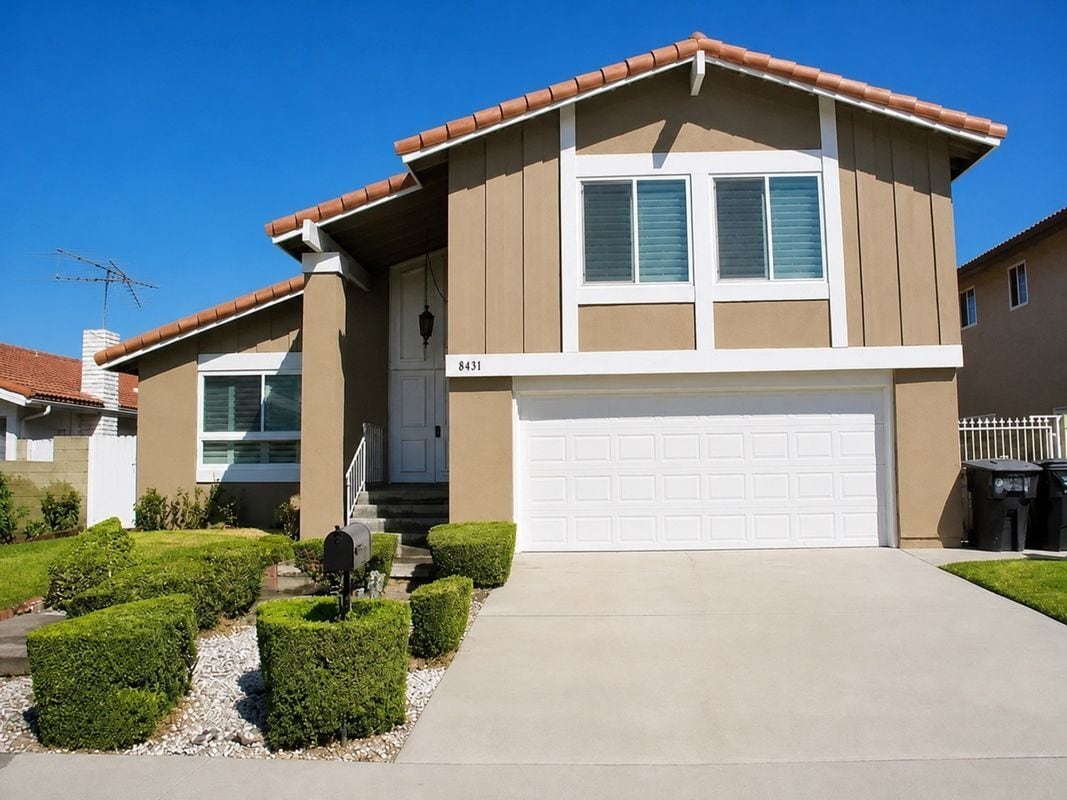 Photo - 8431 Aspenwood Ave