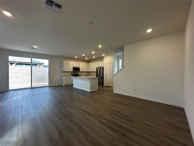 Photo - 9649 Hinson St