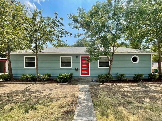 1109 Brentwood St