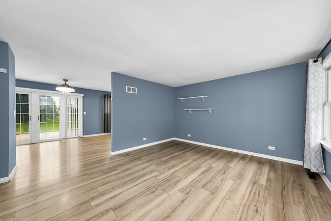 Photo - 1529 Ronzheimer Ave
