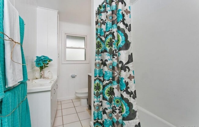 Bathroom - 1105 Nanialii St Unit A
