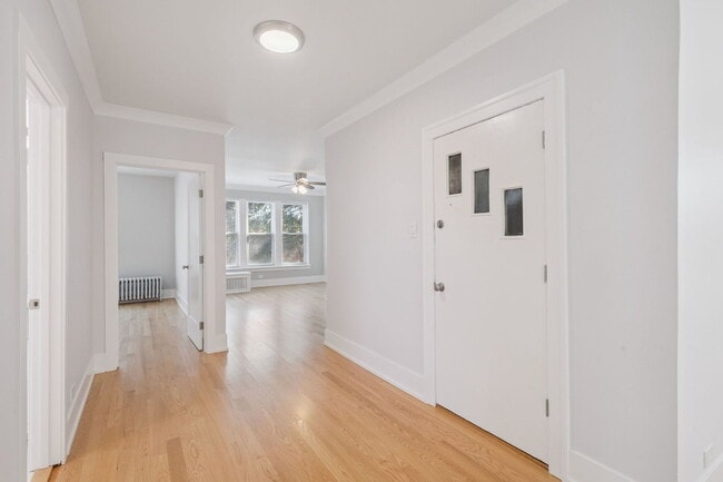 Photo - 1631 Monroe St Unit 1-3