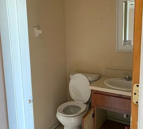 Photo - "Charming 2-Bed Oasis with 2.5 Baths in Prime FL Locale – Perfect Comfort Awaits!"