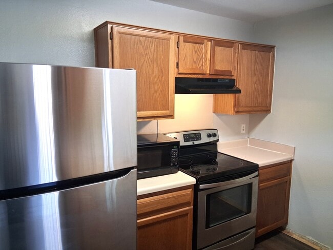 Photo - 4914 Parkwood Dr