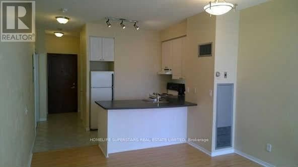 Photo - 555 Yonge St Unit 301
