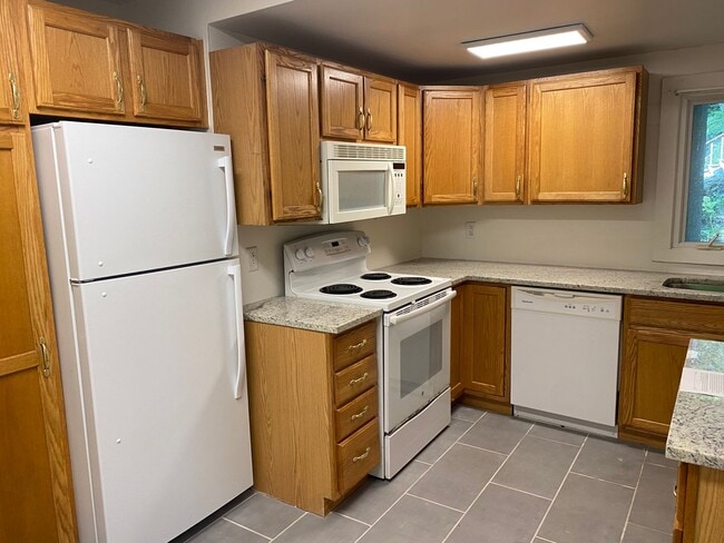 Photo - 4 Bedroom Home Just Off Cornell Campus