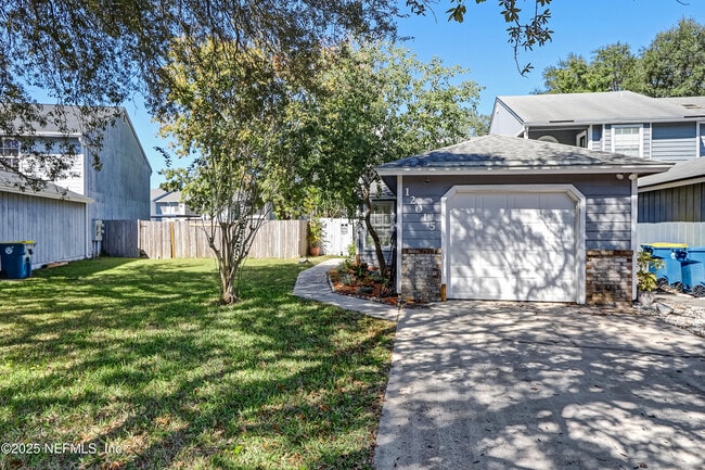 Photo - 12015 Cobblewood Ln N