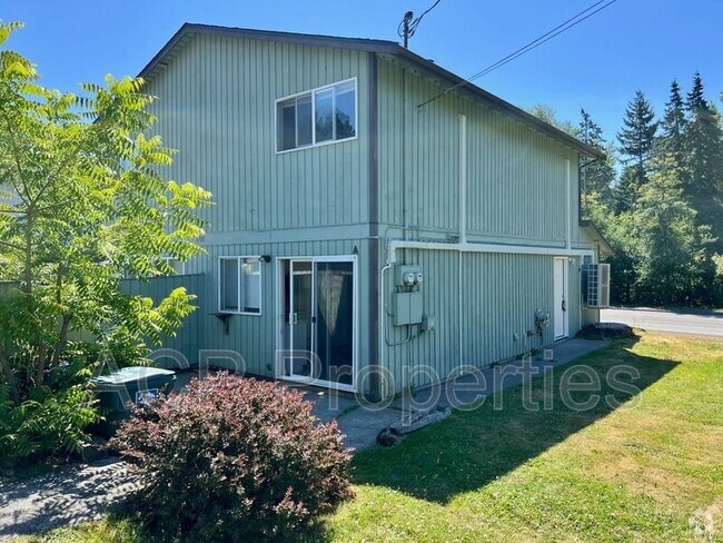 Building Photo - 1701 Cowgill Ave Unit A Rental