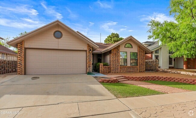 Building Photo - 7229 Golden Hawk Dr Rental