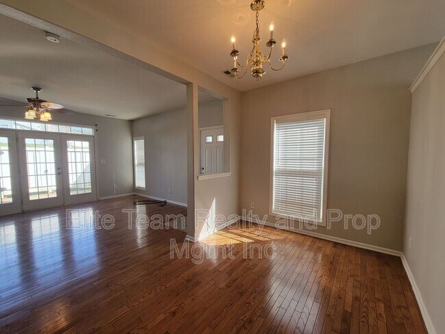 Photo - 7844 Paper Birch Dr