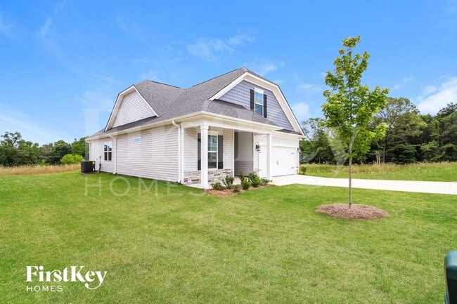 Photo - 905 Birchcrest Wy