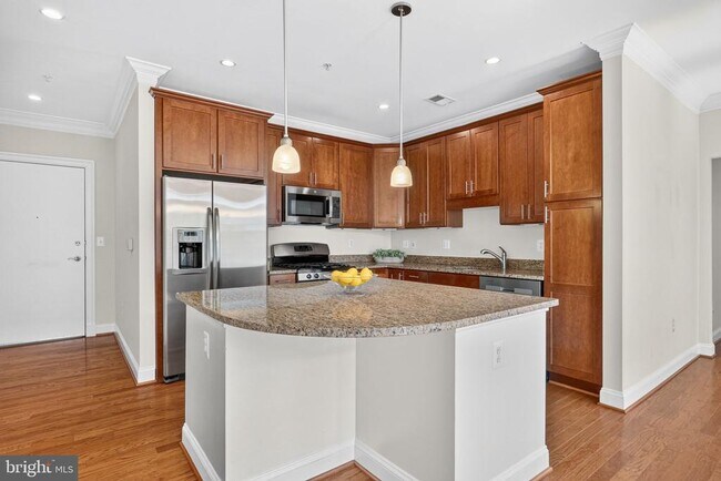 Photo - 1023 N Royal St Unit 205