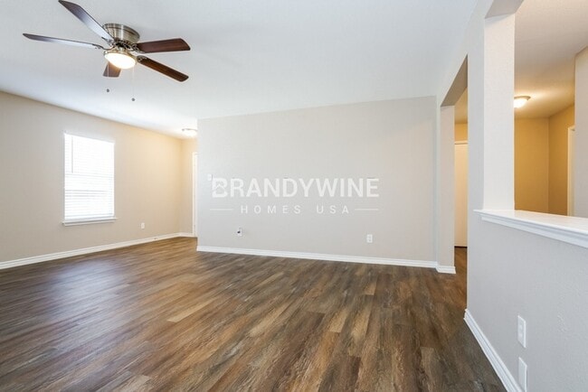 Photo - 6159 Balcony Ln